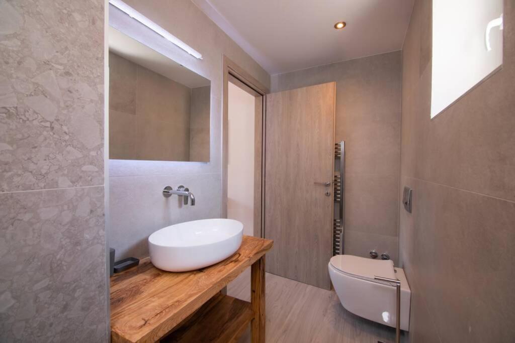 Villa Di Pietra 里亚帕德斯 外观 照片