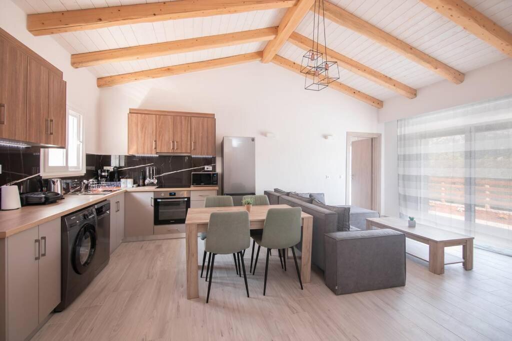 Villa Di Pietra 里亚帕德斯 外观 照片