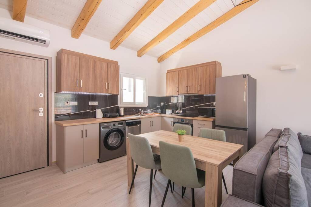 Villa Di Pietra 里亚帕德斯 外观 照片